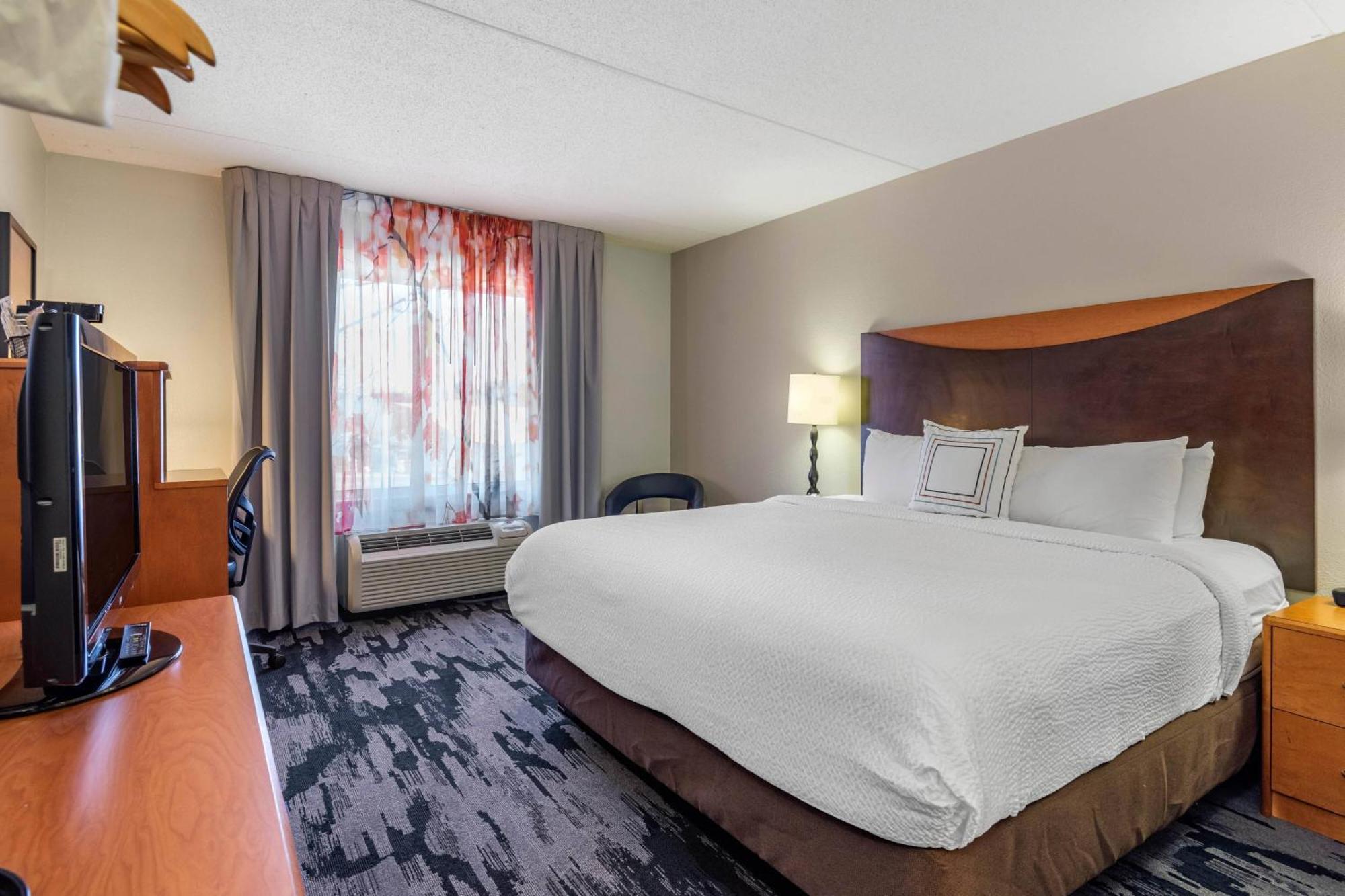 Fairfield By Marriott Inn & Suites Portland Maine Airport Scarborough Exterior photo